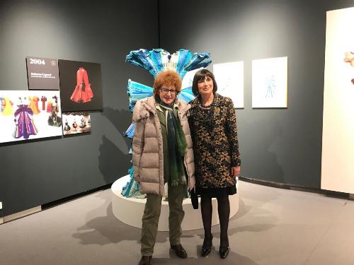 L'assessore Fvg alla Cultura, Tiziana Gibelli (a sx), con la direttrice servizio musei dell'Erpac, Raffaella Sgubin, al ventennale del museo della Moda e della Arti applicate di Gorizia